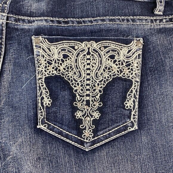 ND Weekend Denim Shorts Womens 24W Blue Embroidered Pockets Summer Boho Chic - Picture 8 of 15